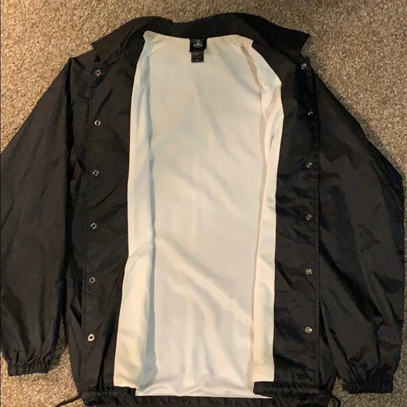 Active Ride Shop Windbreaker - Picture 4 of 6